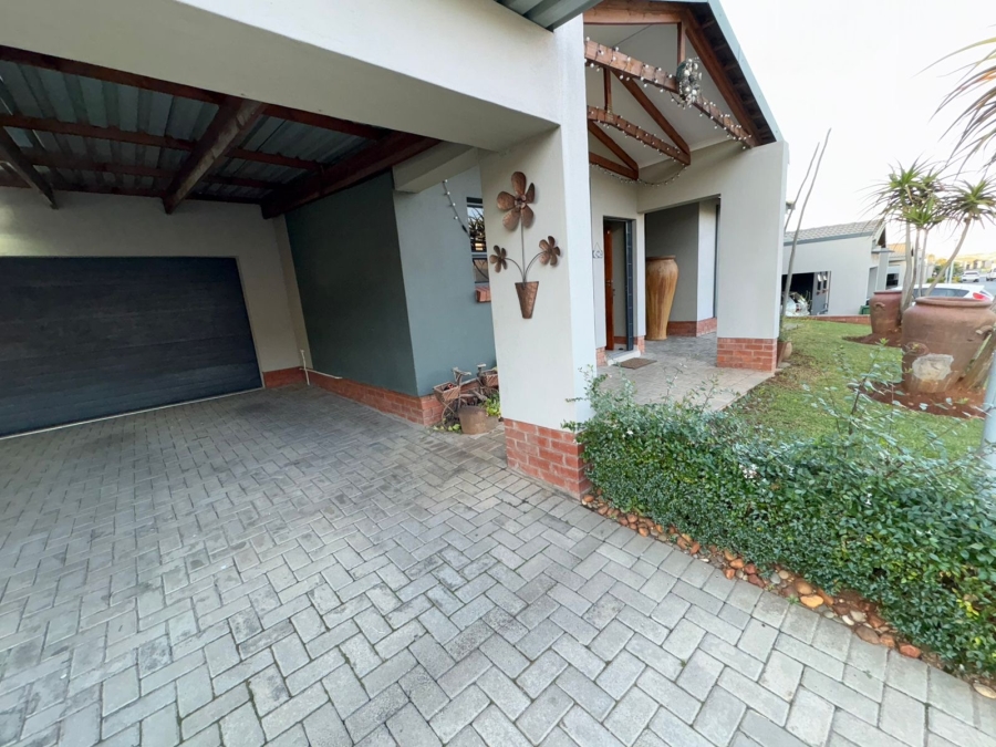 3 Bedroom Property for Sale in Waterkloof A H North West